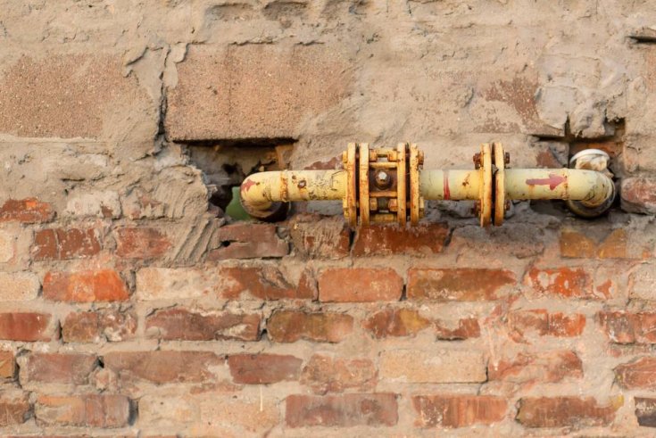 Pipes from the Eisenhower Era? How Old Is Too Old for Home Plumbing?